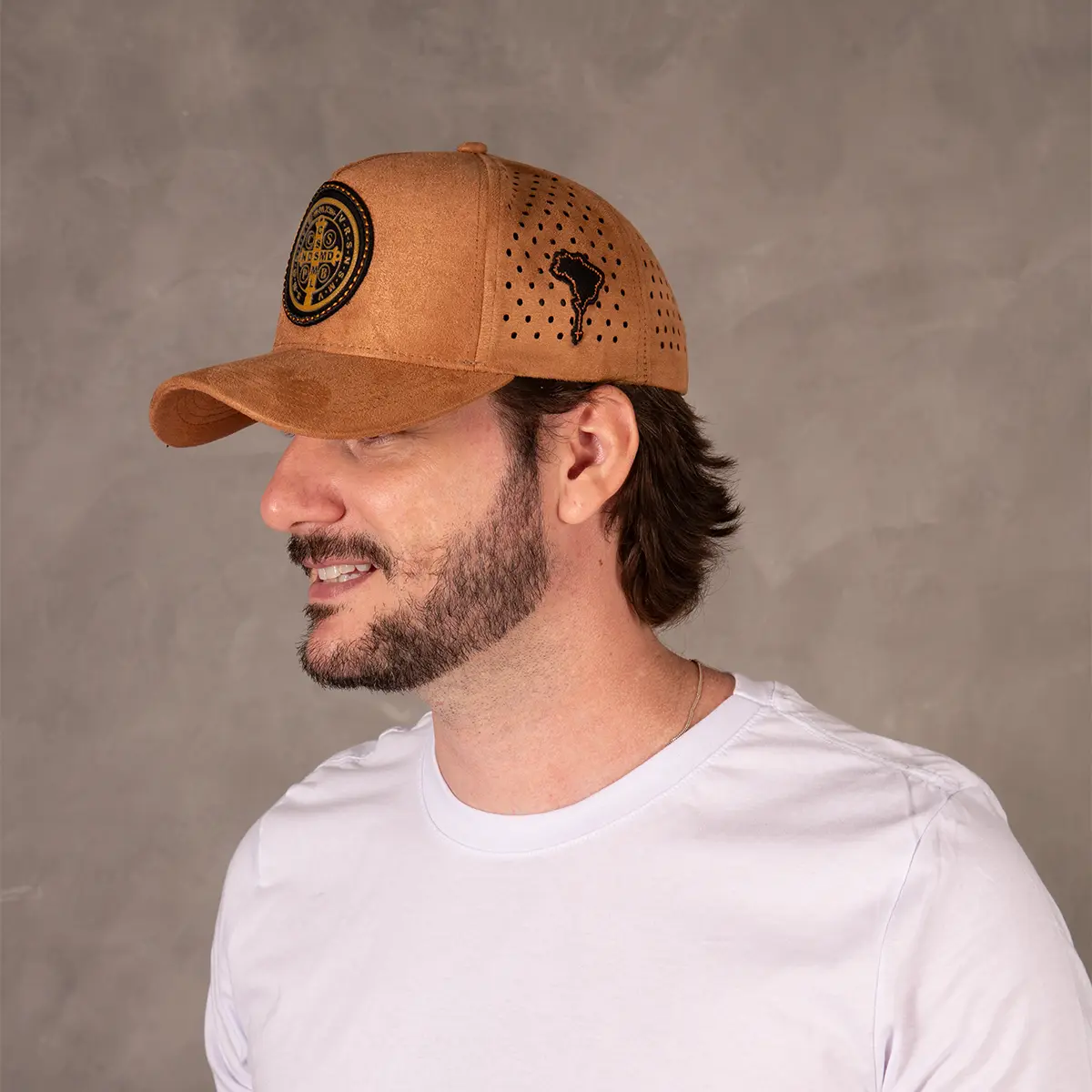 Boné Trucker Medalha De São Bento - OFERTA RELÂMPAGO COMPRE 1 LEVE 2 - Imagem 3